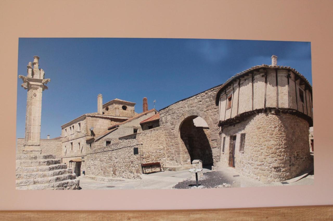 Apartamentos Turisticos Escorraladas Baltanás 外观 照片